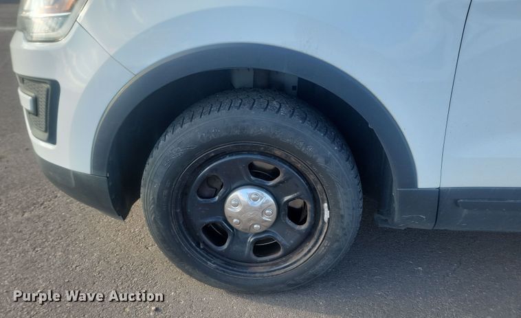 image for item KU9064 2017 Ford Explorer Police Interceptor  SUV