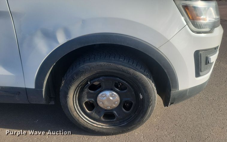 image for item KU9064 2017 Ford Explorer Police Interceptor  SUV