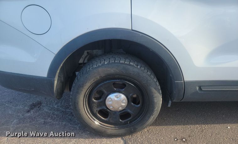 image for item KU9064 2017 Ford Explorer Police Interceptor  SUV