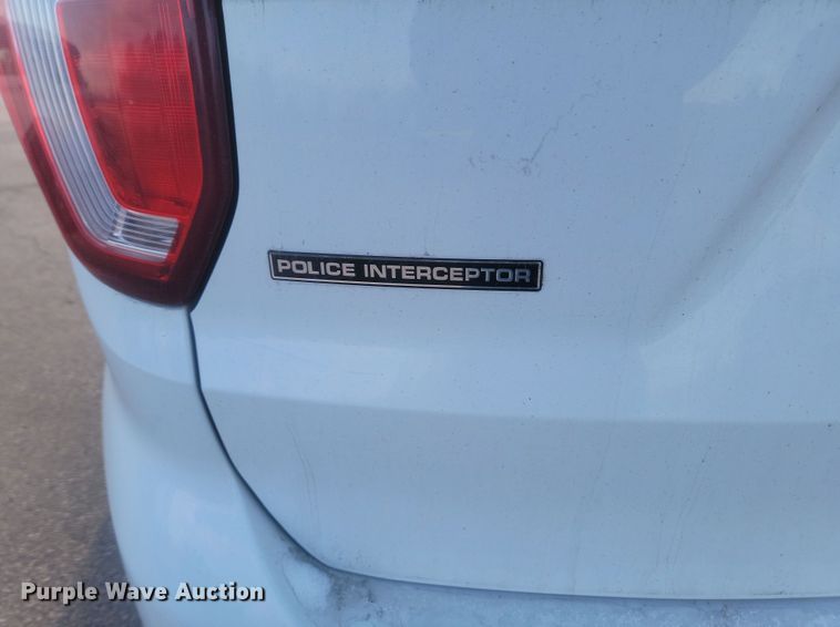 image for item KU9064 2017 Ford Explorer Police Interceptor  SUV