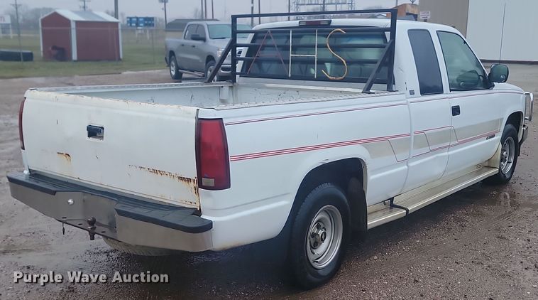 image for item KU9096 1994 Chevrolet C1500  Ext. Cab pickup truck
