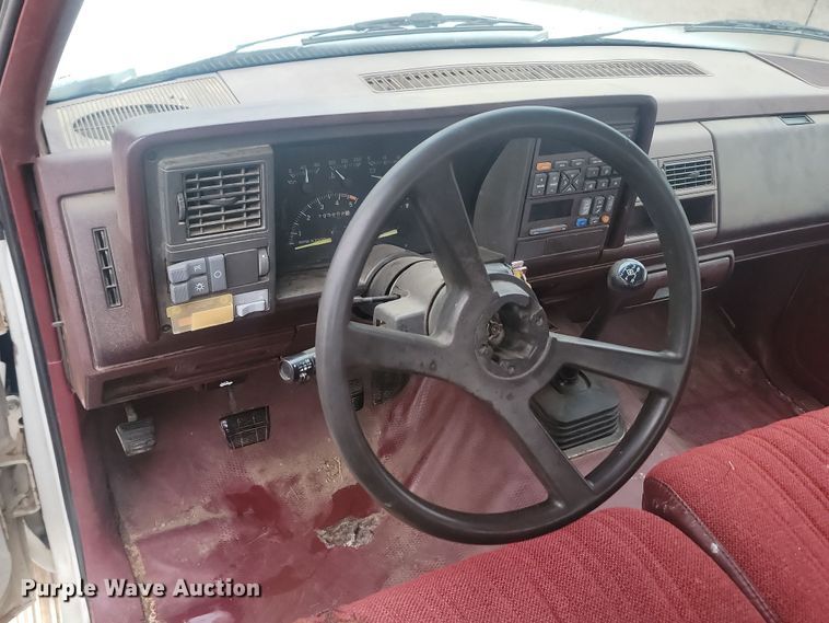 image for item KU9096 1994 Chevrolet C1500  Ext. Cab pickup truck