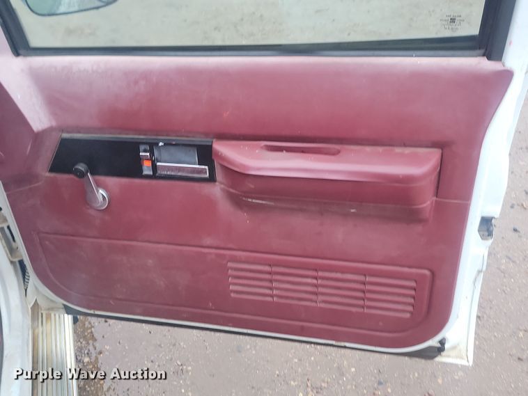 image for item KU9096 1994 Chevrolet C1500  Ext. Cab pickup truck