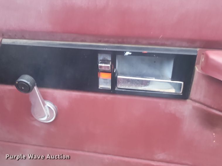 image for item KU9096 1994 Chevrolet C1500  Ext. Cab pickup truck