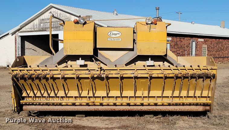 image for item KU9100 Etnyre  chip spreader