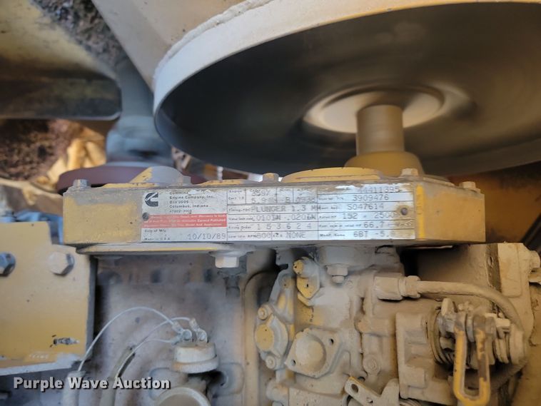 image for item KU9100 Etnyre  chip spreader