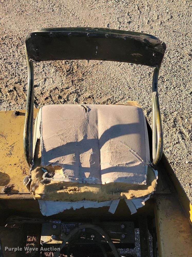 image for item KU9101 Hyster C530A  pneumatic roller