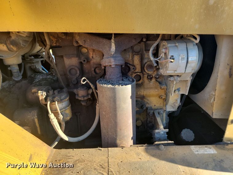 image for item KU9101 Hyster C530A  pneumatic roller