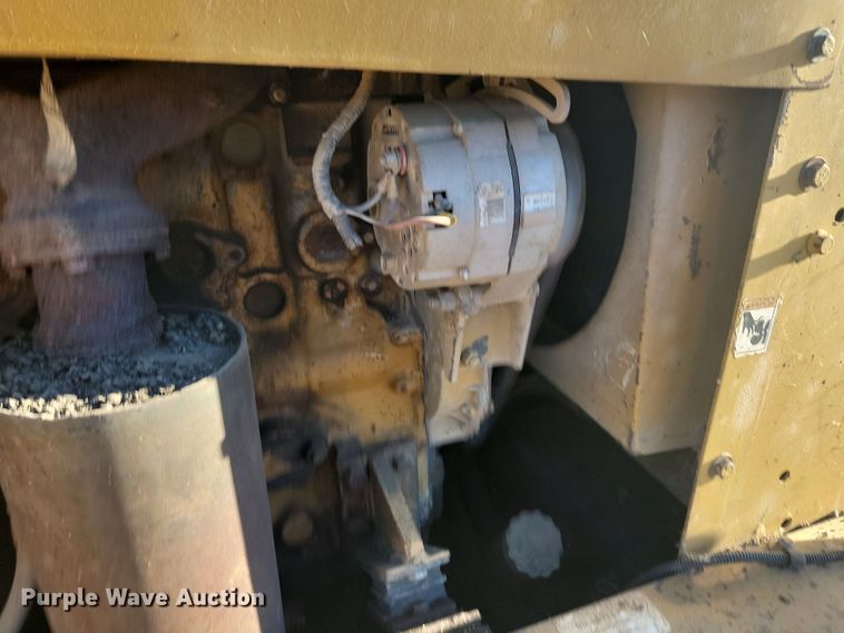 image for item KU9101 Hyster C530A  pneumatic roller