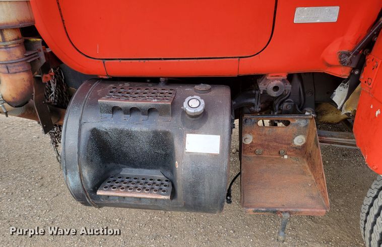 image for item KU9102 1978 Mack RD686S  dump truck