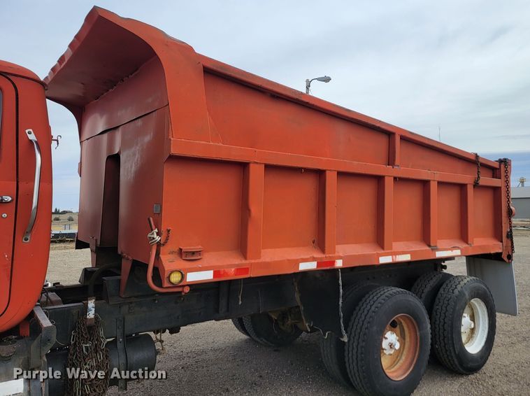 image for item KU9102 1978 Mack RD686S  dump truck