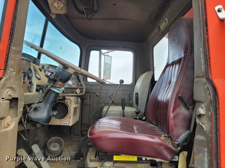 image for item KU9102 1978 Mack RD686S  dump truck
