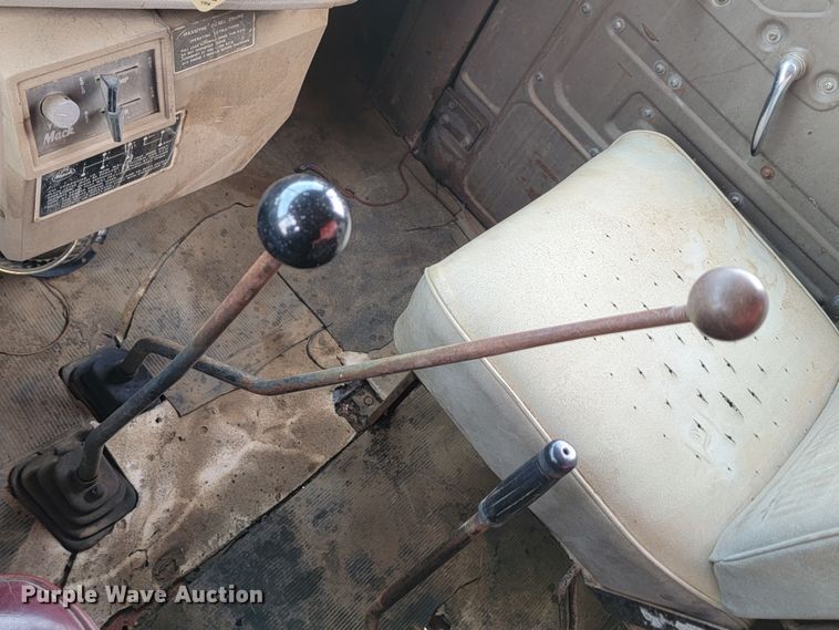 image for item KU9102 1978 Mack RD686S  dump truck