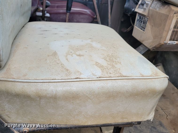 image for item KU9102 1978 Mack RD686S  dump truck