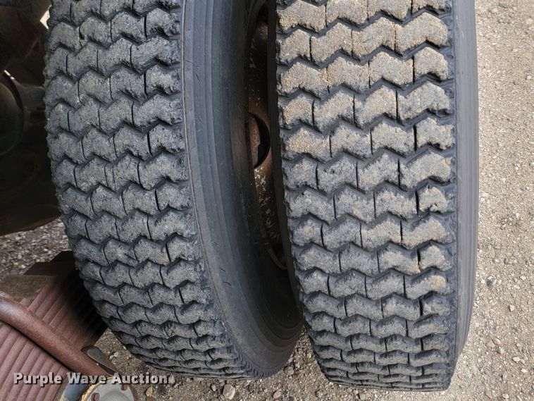 image for item KU9102 1978 Mack RD686S  dump truck