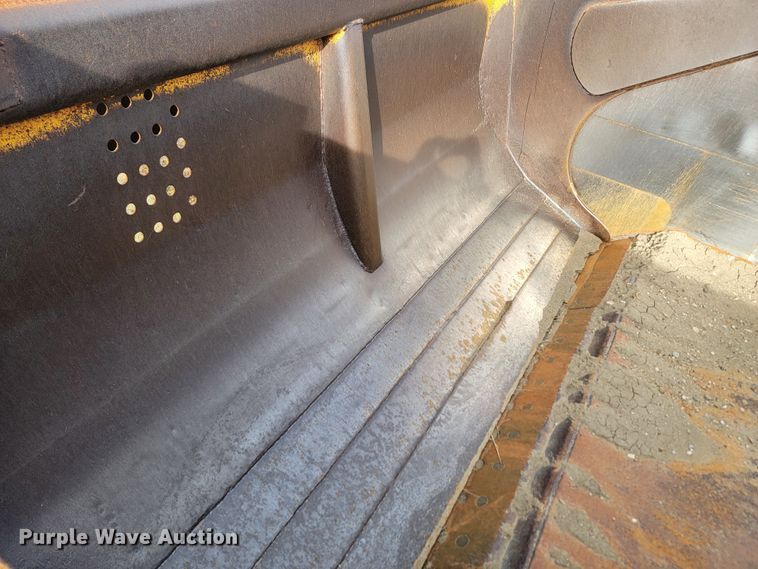 image for item KU9104 1976 Caterpillar 621B  conventional scraper