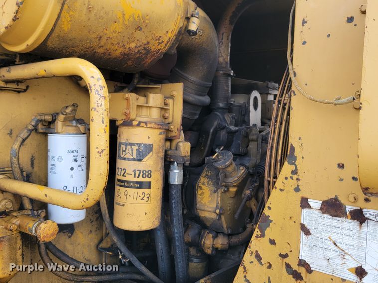 image for item KU9104 1976 Caterpillar 621B  conventional scraper