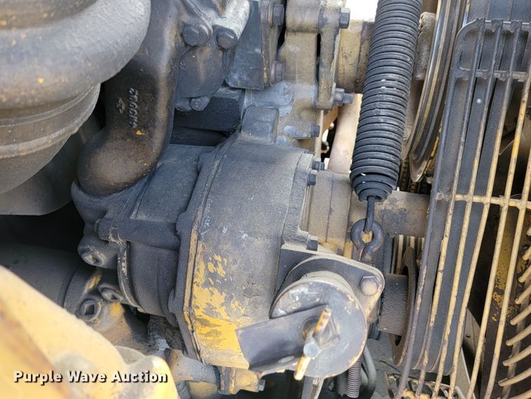 image for item KU9104 1976 Caterpillar 621B  conventional scraper