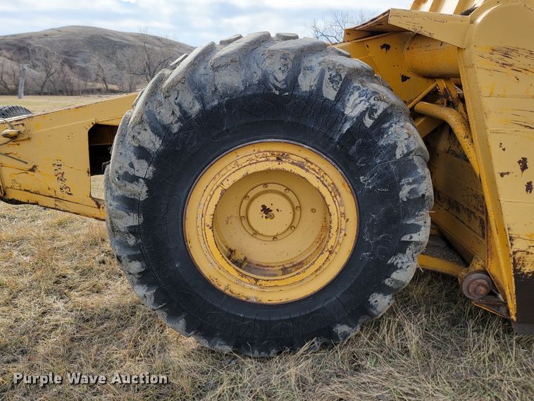 image for item KU9104 1976 Caterpillar 621B  conventional scraper