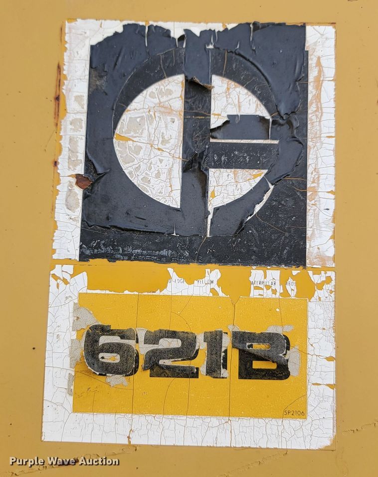 image for item KU9104 1976 Caterpillar 621B  conventional scraper