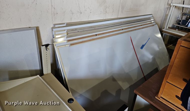 image for item LB9607 Furniture