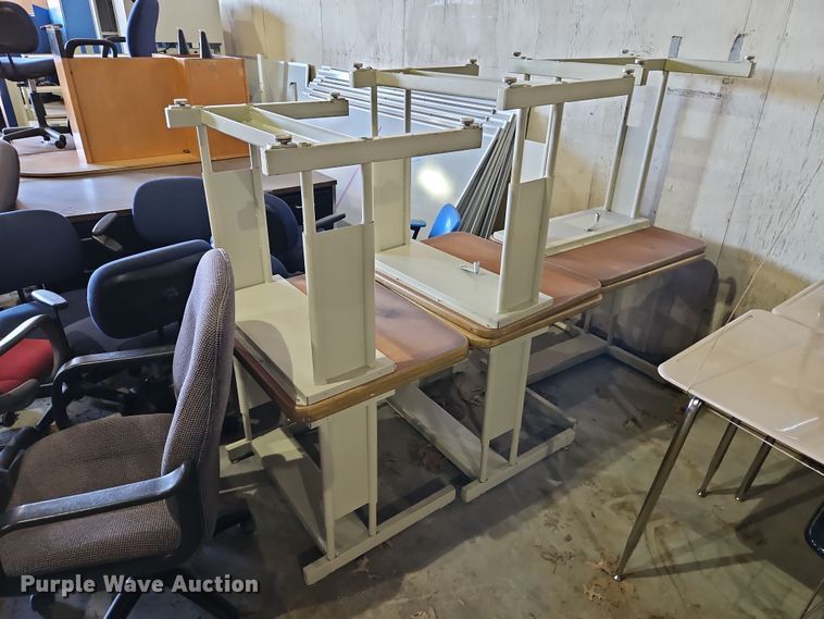 image for item LB9607 Furniture