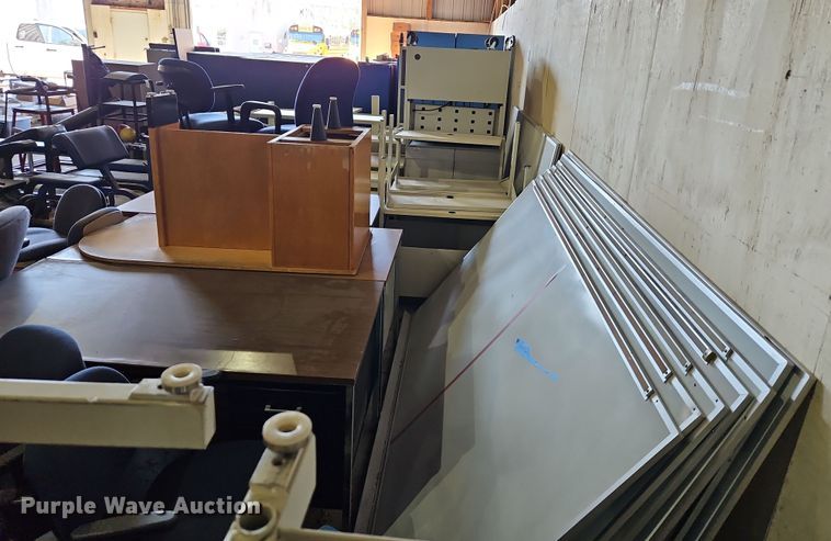 image for item LB9607 Furniture