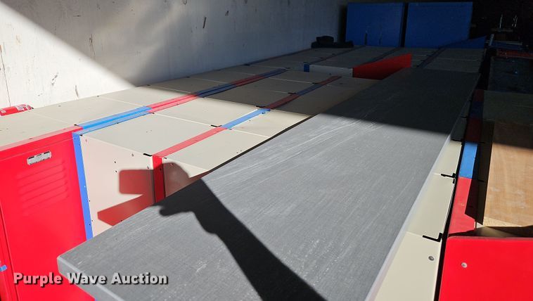 image for item LB9611 Metal lockers