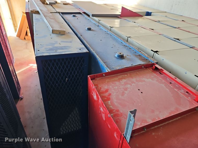 image for item LB9611 Metal lockers