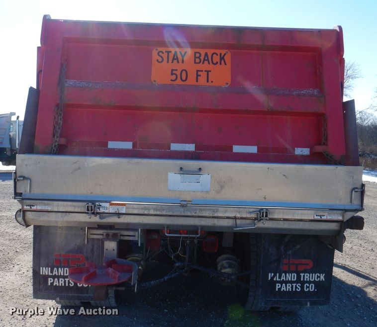 image for item LC9360 2008 Mack 800 GU  dump truck