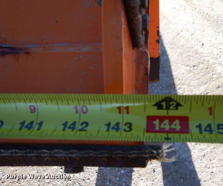 image for item LC9360 2008 Mack 800 GU  dump truck