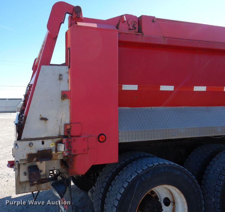 image for item LC9360 2008 Mack 800 GU  dump truck