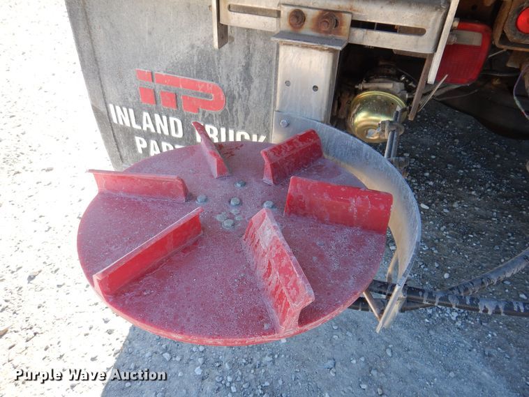 image for item LC9360 2008 Mack 800 GU  dump truck