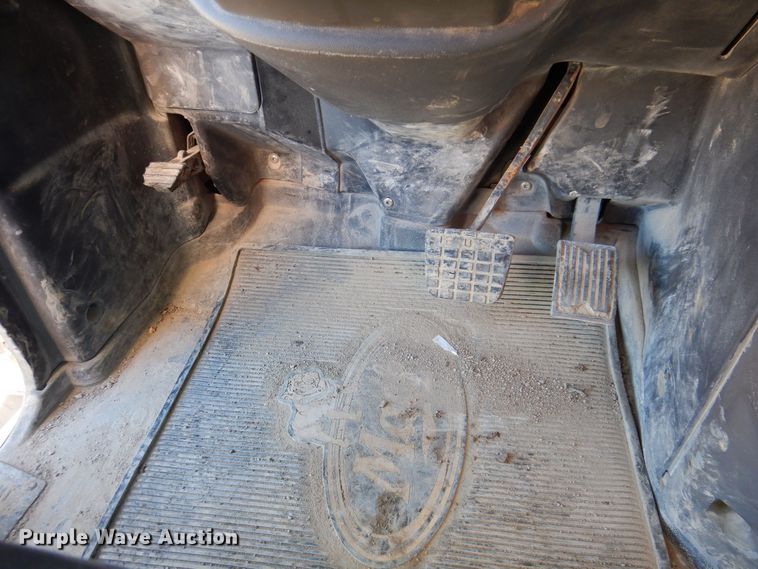 image for item LC9360 2008 Mack 800 GU  dump truck