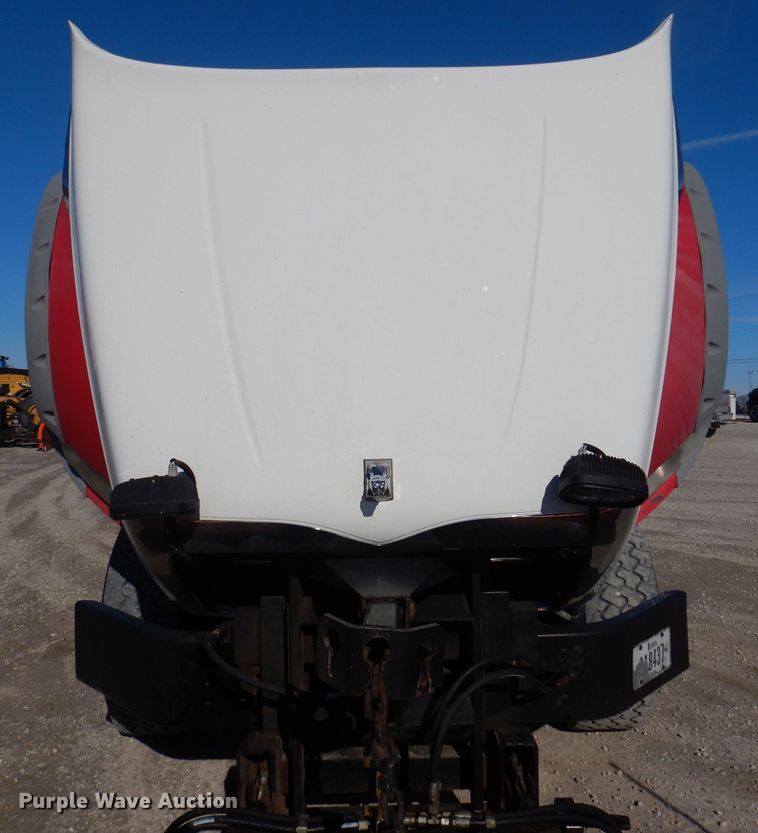 image for item LC9360 2008 Mack 800 GU  dump truck