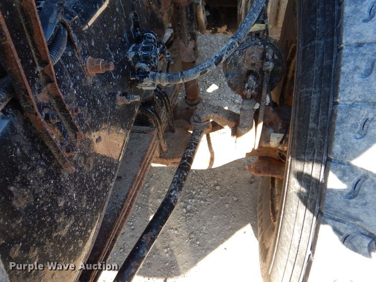 image for item LC9360 2008 Mack 800 GU  dump truck