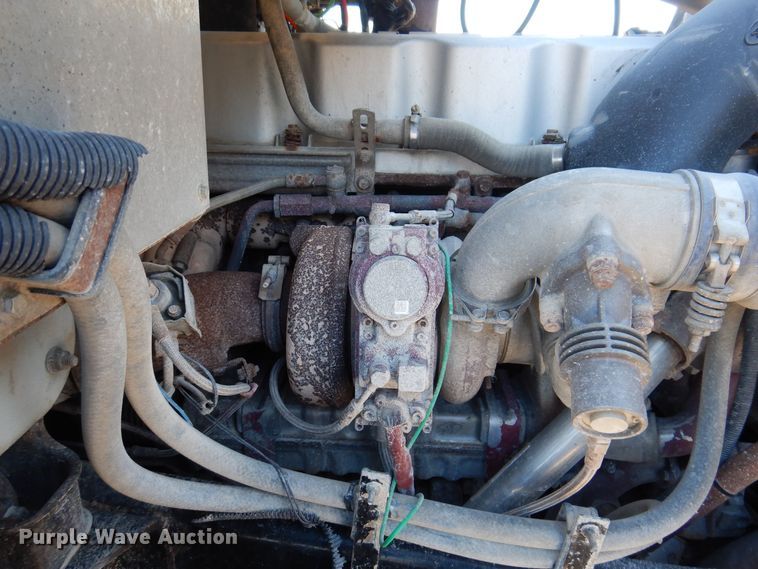 image for item LC9360 2008 Mack 800 GU  dump truck