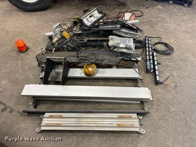 image for item LD9849 Automotive lights