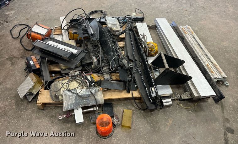 image for item LD9849 Automotive lights