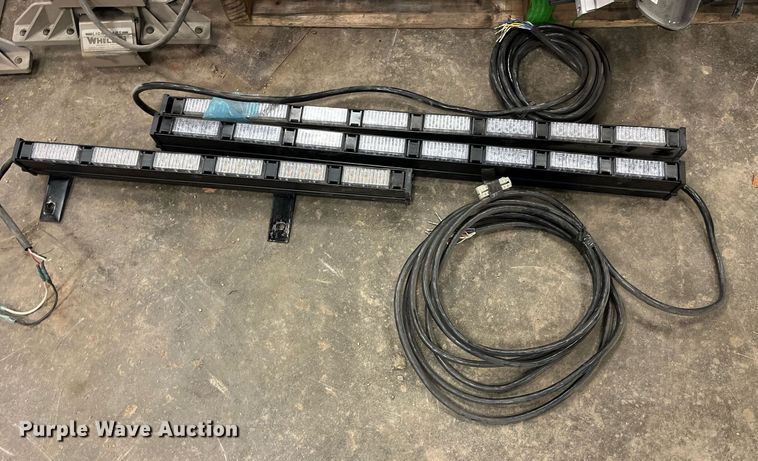 image for item LD9849 Automotive lights