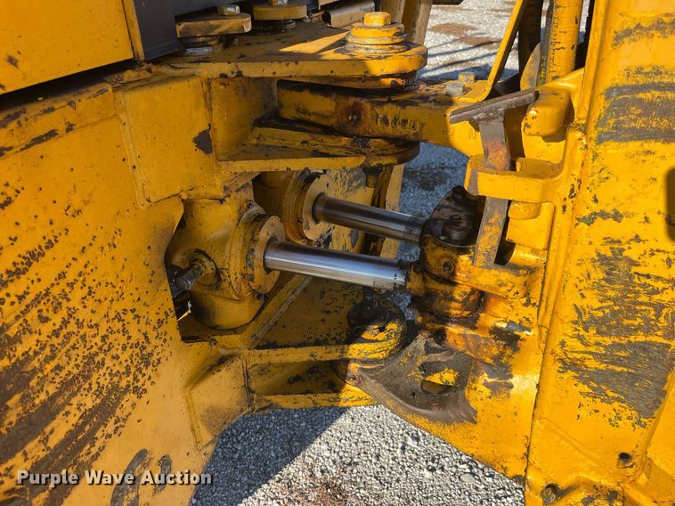 image for item LD9856 John Deere 500C  backhoe