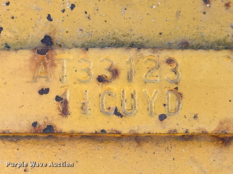 image for item LD9856 John Deere 500C  backhoe