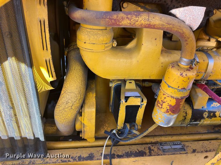 image for item LD9856 John Deere 500C  backhoe