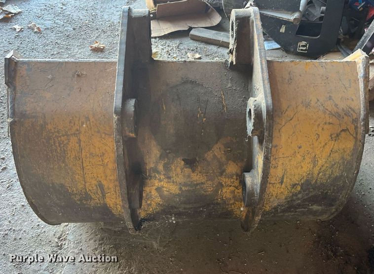 image for item LD9856 John Deere 500C  backhoe