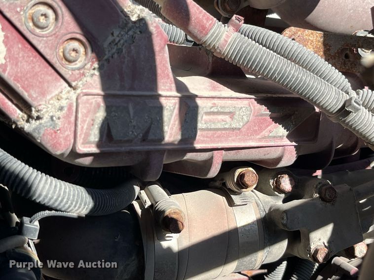 image for item LD9858 2009 Mack GU813  semi truck