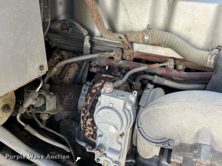 image for item LD9858 2009 Mack GU813  semi truck