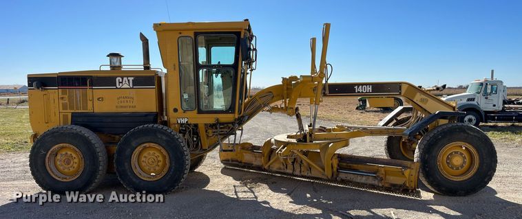 image for item LD9859 2007 Caterpillar 140H motor grader