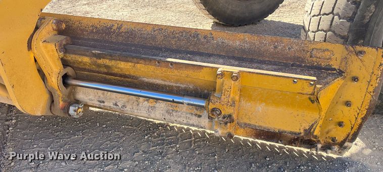 image for item LD9859 2007 Caterpillar 140H motor grader