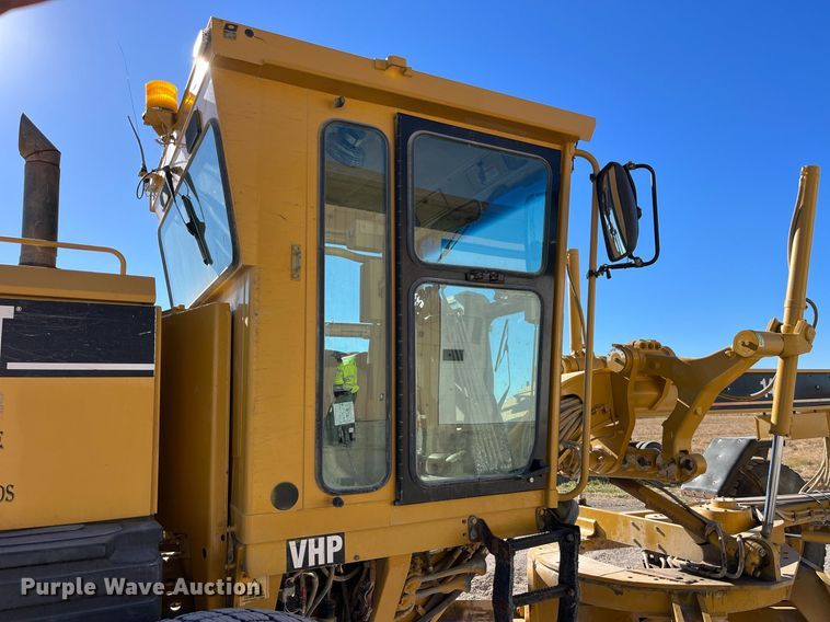 image for item LD9859 2007 Caterpillar 140H motor grader