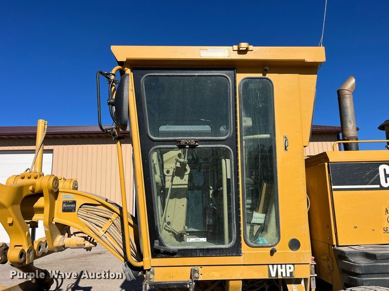 image for item LD9859 2007 Caterpillar 140H motor grader